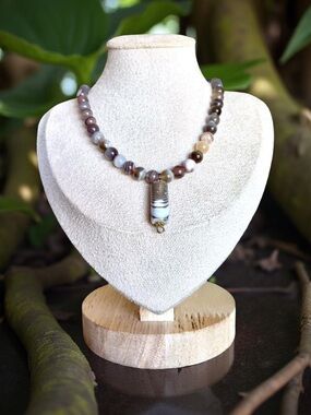 One-of-a-Kind Botswana Agate Stone Pendant Bead Necklace-Magnetic Vintage